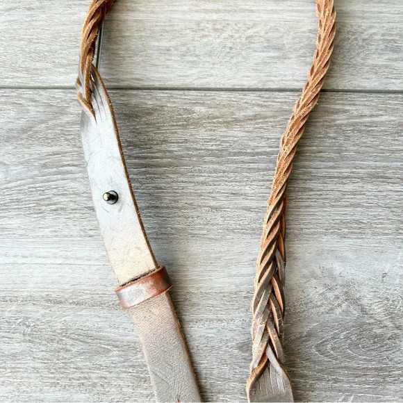 Gap Pearl Silver Leather Braided Leather Belt - Picture 7 of 12